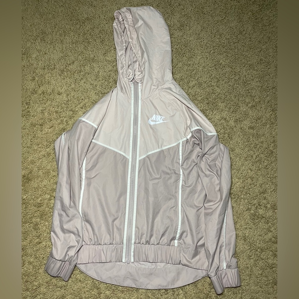 Nike Women’s Lightweight Zip Up Athletic Jacket Size Small